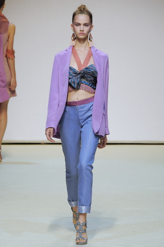 Richard Nicoll 10ĸDƬ