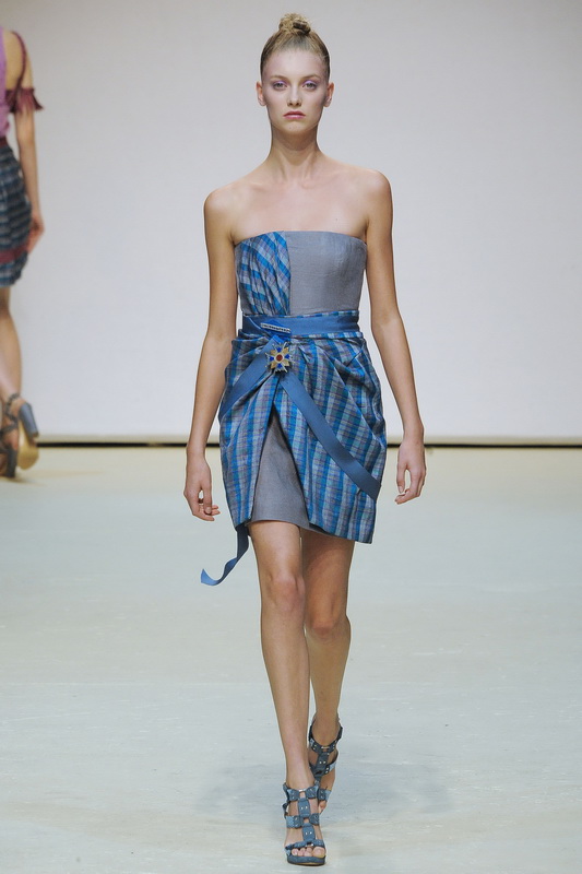 Richard Nicoll 10ĸDƬ