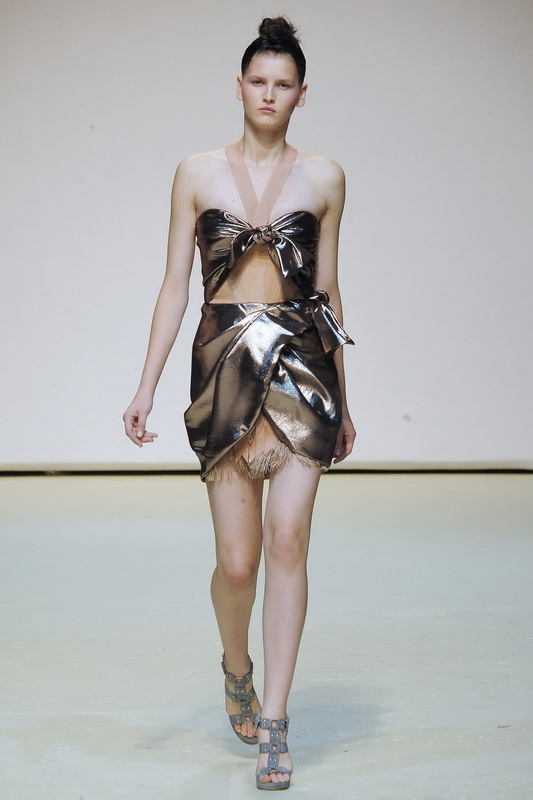 Richard Nicoll 10ĸDƬ