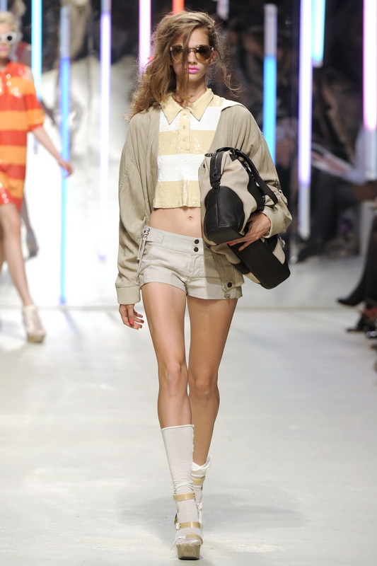 Topshop Unique 10ĸDƬ