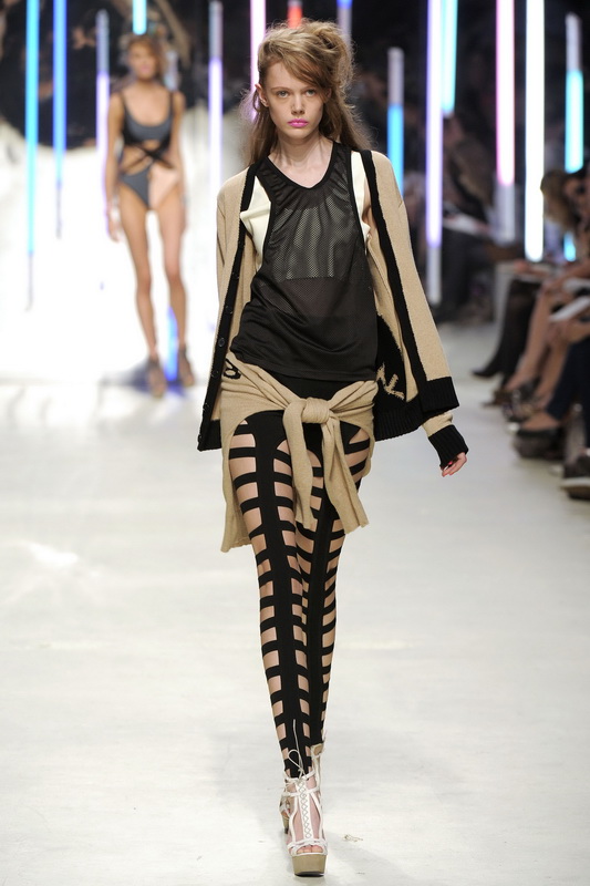 Topshop Unique 10ĸDƬ