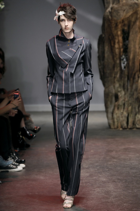 Vivienne Westwood Red Label 10ĸDƬ