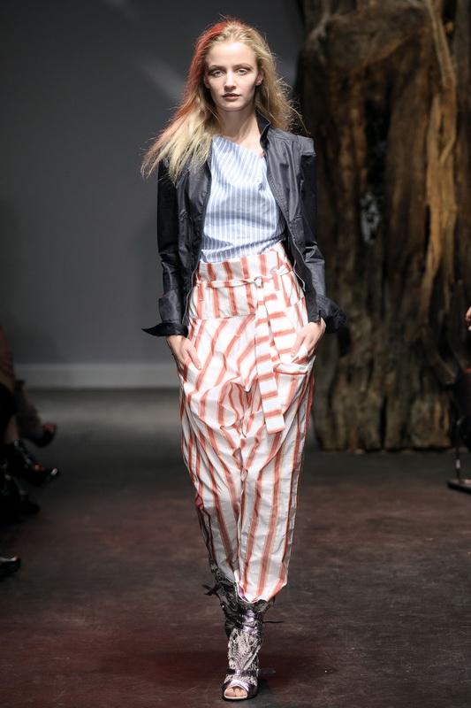 Vivienne Westwood Red Label 10ĸDƬ