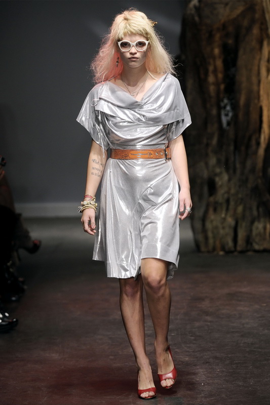 Vivienne Westwood Red Label 10ĸDƬ