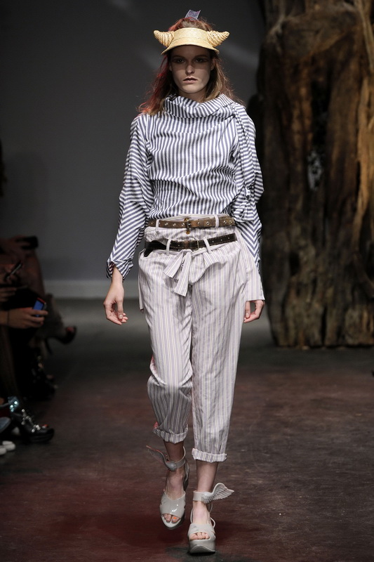Vivienne Westwood Red Label 10ĸDƬ