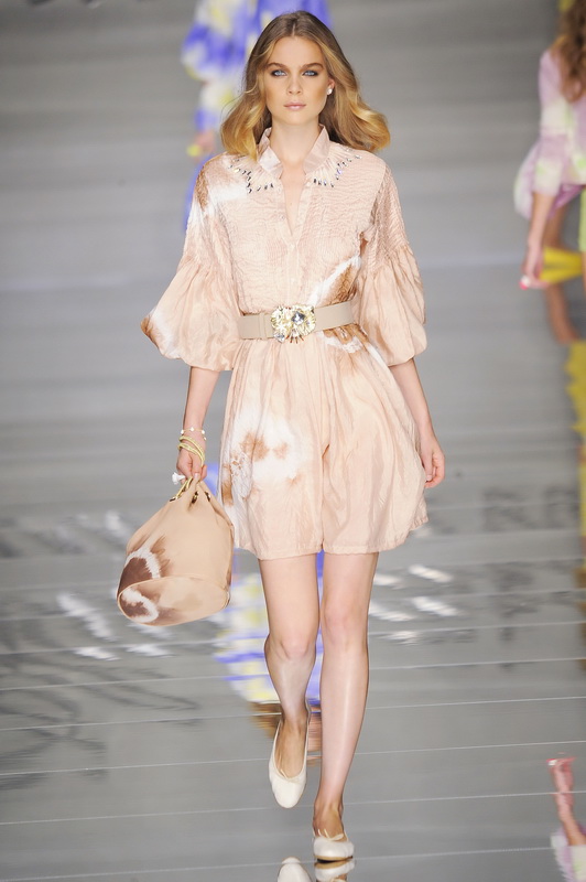Blumarine 10ĸDƬ