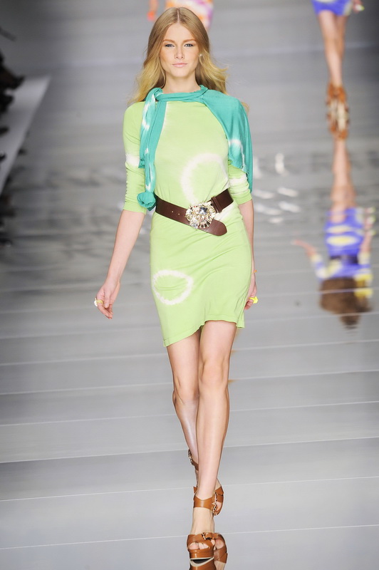 Blumarine 10ĸDƬ