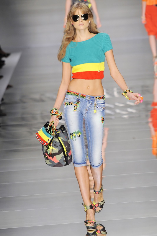 Blumarine 10ĸDƬ
