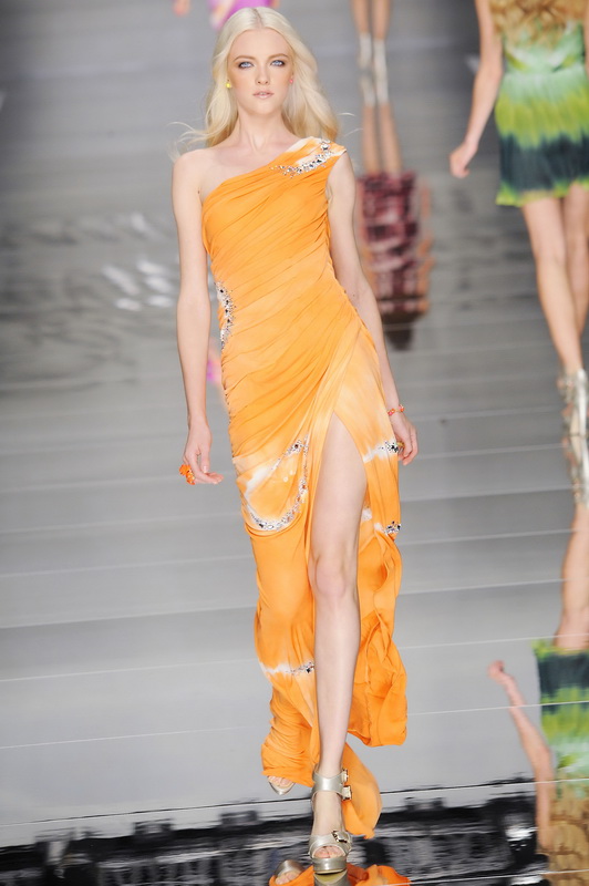 Blumarine 10ĸDƬ