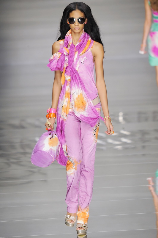 Blumarine 10ĸDƬ