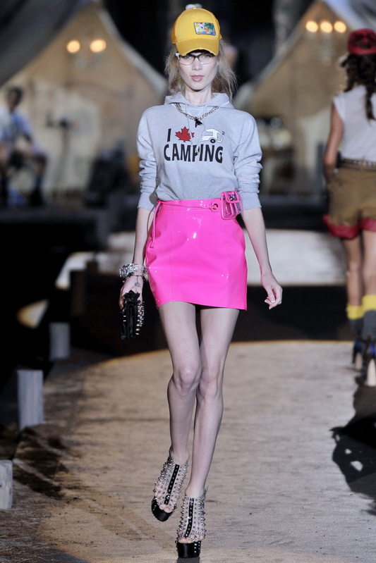 Dsquared 2 10ĸDƬ