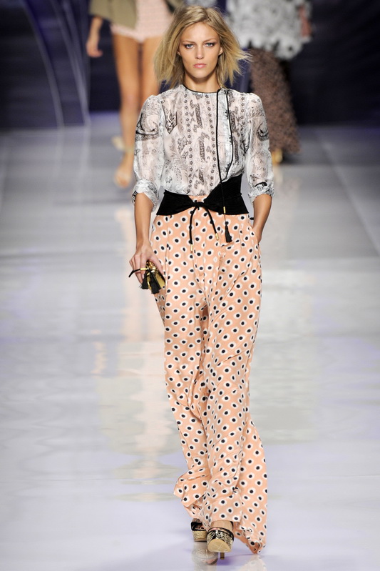 Etro 10ĸDƬ