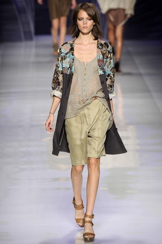 Etro 10ĸDƬ