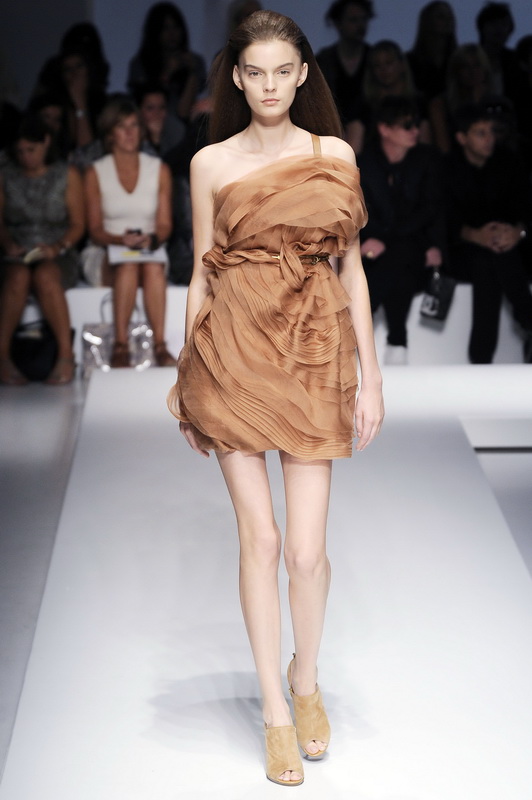 Gianfranco Ferre 10ĸDƬ