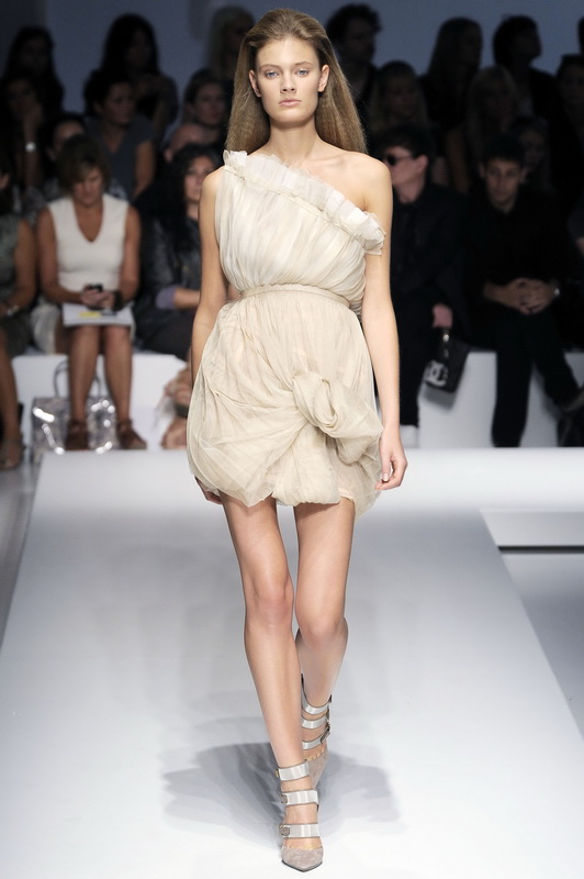 Gianfranco Ferre 10ĸDƬ