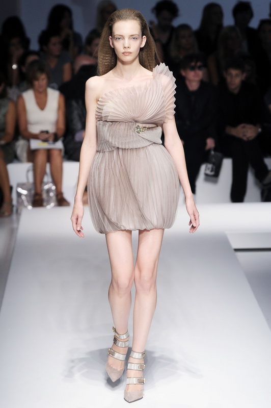 Gianfranco Ferre 10ĸDƬ