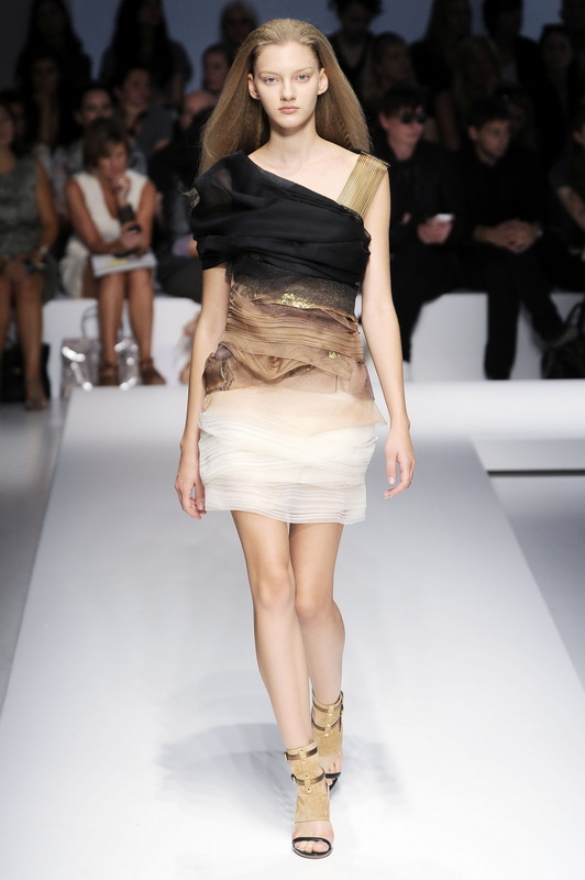 Gianfranco Ferre 10ĸDƬ