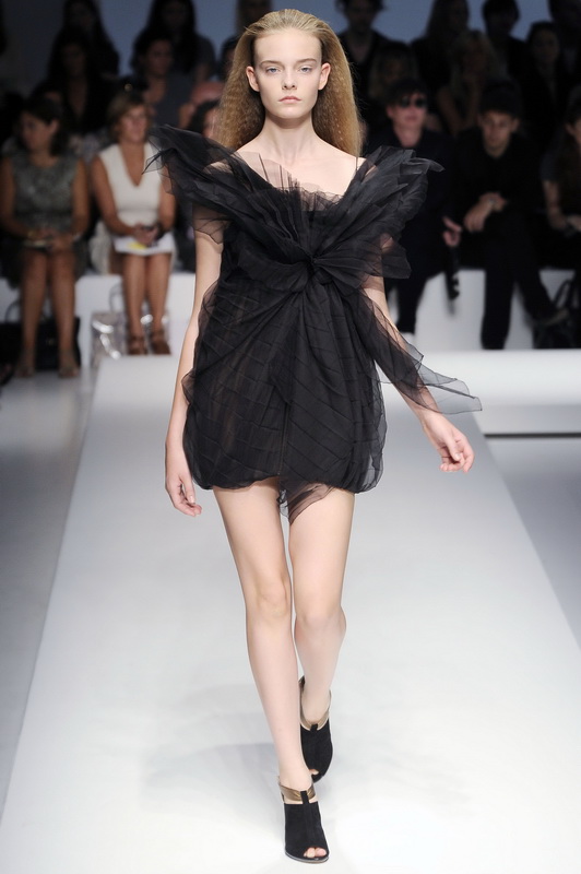 Gianfranco Ferre 10ĸDƬ