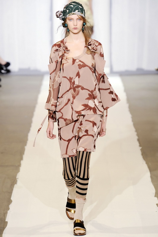 Marni 10ĸDƬ