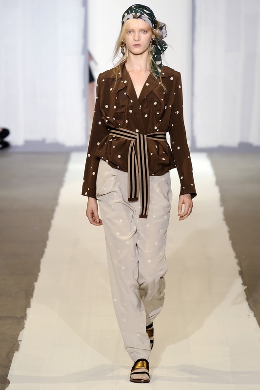 Marni 10ĸDƬ