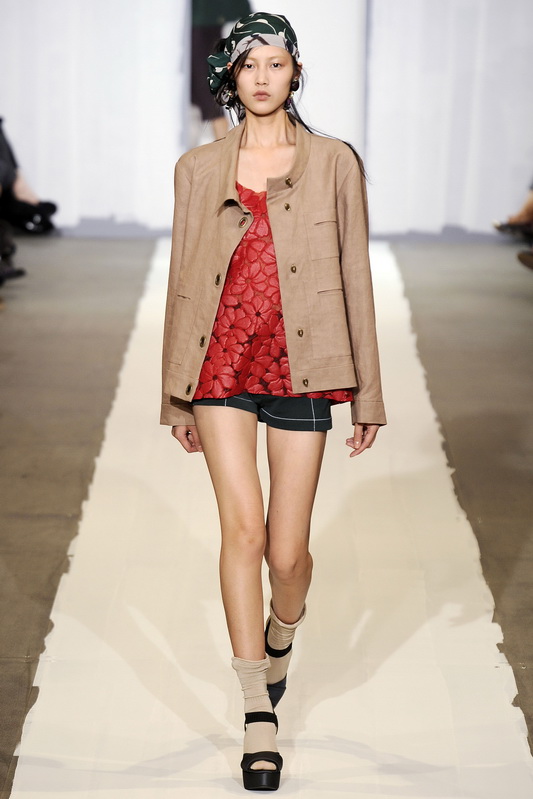 Marni 10ĸDƬ