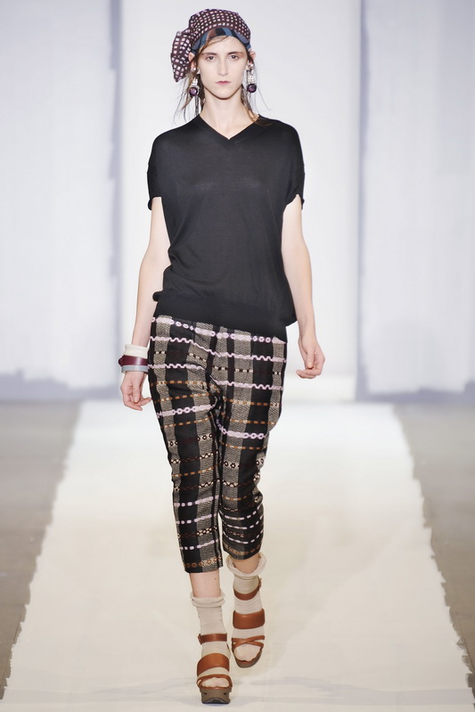 Marni 10ĸDƬ