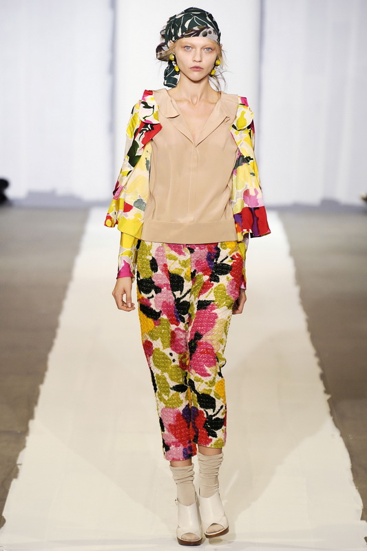 Marni 10ĸDƬ