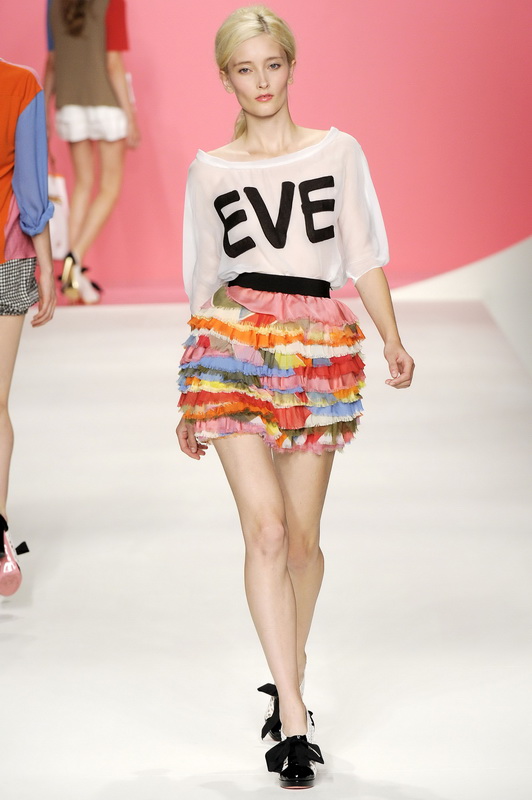 Moschino - Cheap & Chic 10ĸDƬ