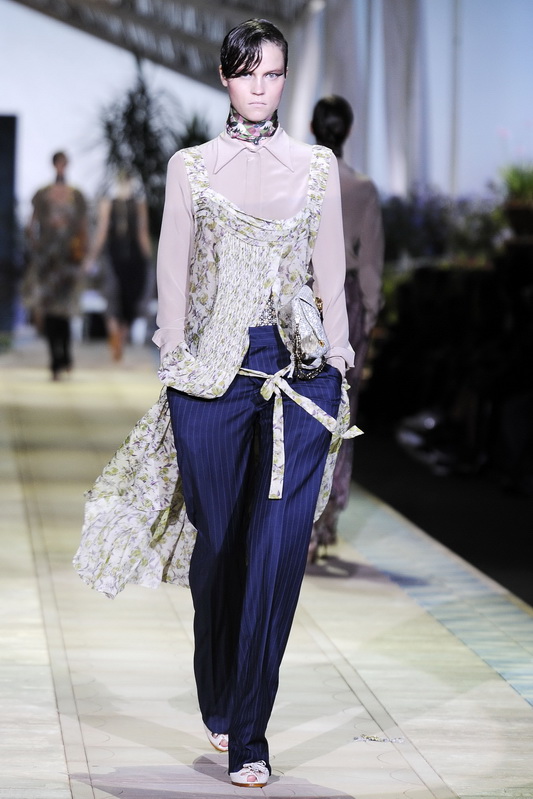 Roberto Cavalli 10ĸDƬ