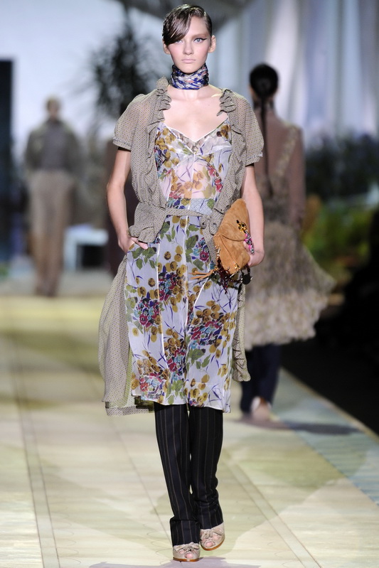 Roberto Cavalli 10ĸDƬ
