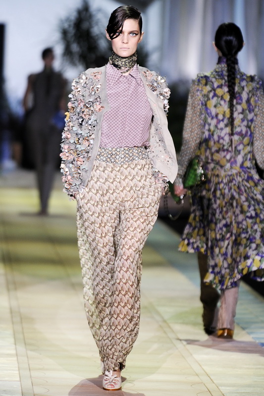 Roberto Cavalli 10ĸDƬ