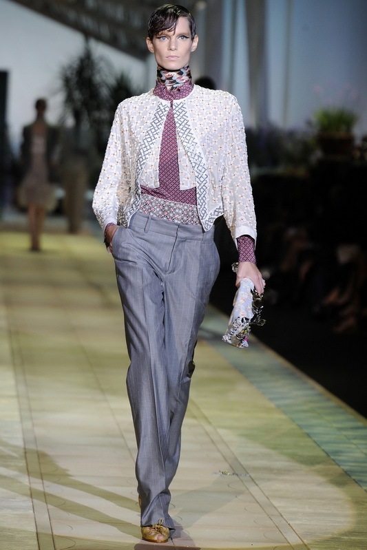 Roberto Cavalli 10ĸDƬ