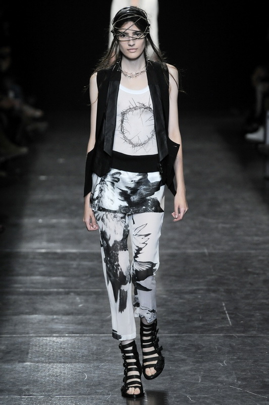Ann Demeulemeester 10ĸDƬ
