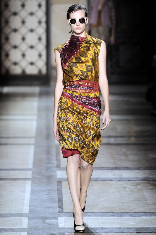 Dries Van Noten 10ĸDƬ