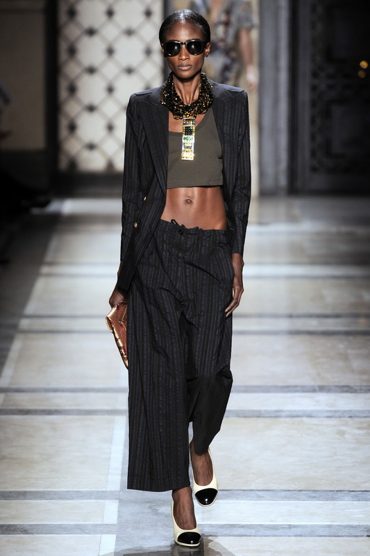 Dries Van Noten 10ĸDƬ