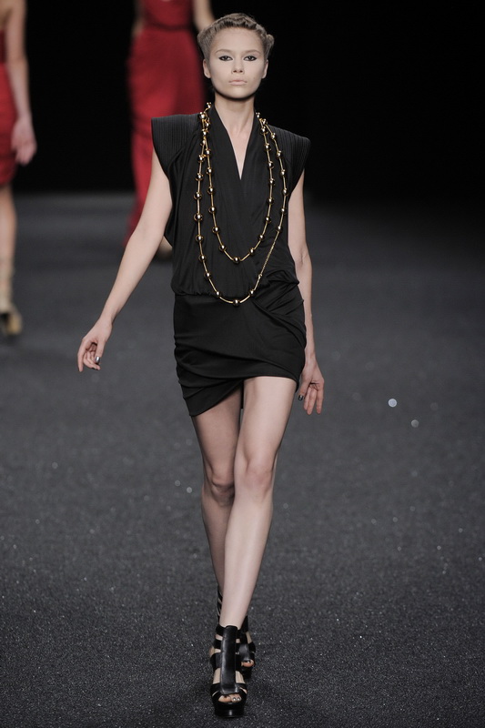 Elie Saab 10ĸDƬ
