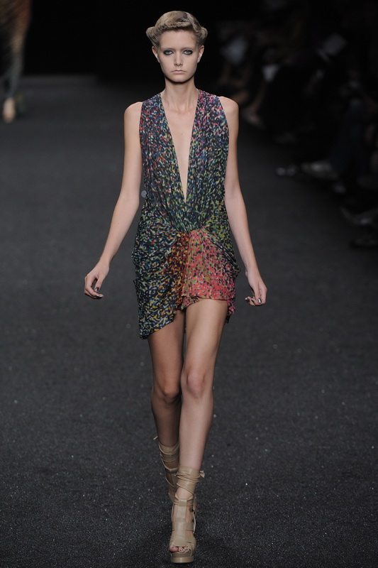 Elie Saab 10ĸDƬ