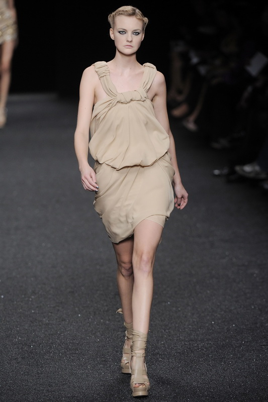 Elie Saab 10ĸDƬ