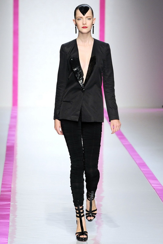 Emanuel ungaro 10ĸDƬ