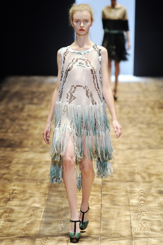 Giambattista Valli 10ĸDƬ