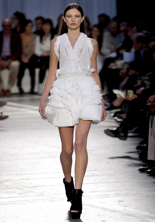 Givenchy 10ĸDƬ
