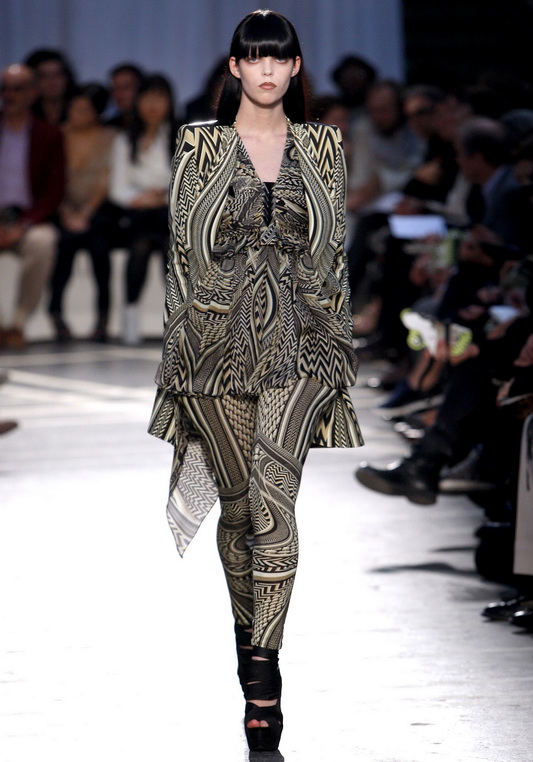 Givenchy 10ĸDƬ