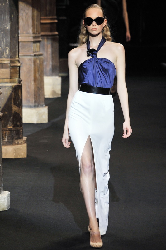 Hussein Chalayan 10ĸDƬ