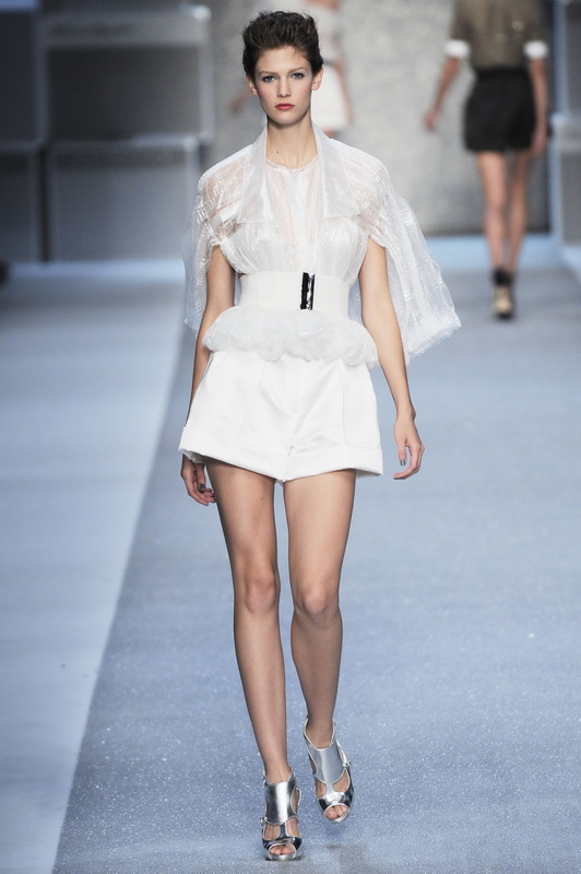 Karl Lagerfeld 10ĸDƬ
