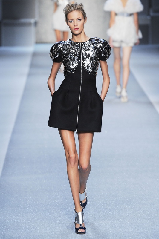 Karl Lagerfeld 10ĸDƬ