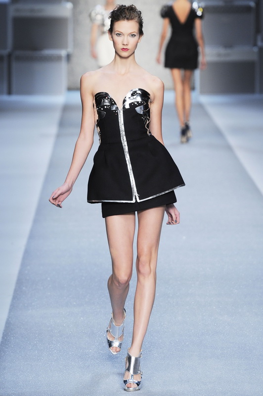 Karl Lagerfeld 10ĸDƬ