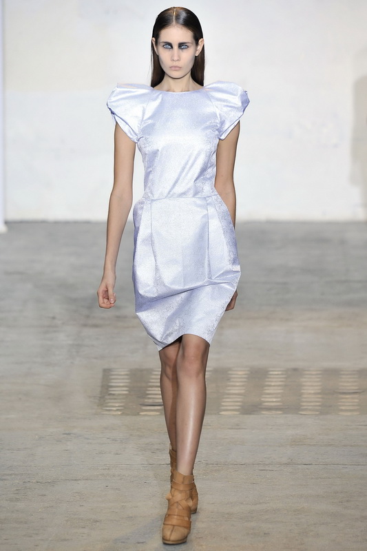 Kris Van Assche 10ĸDƬ