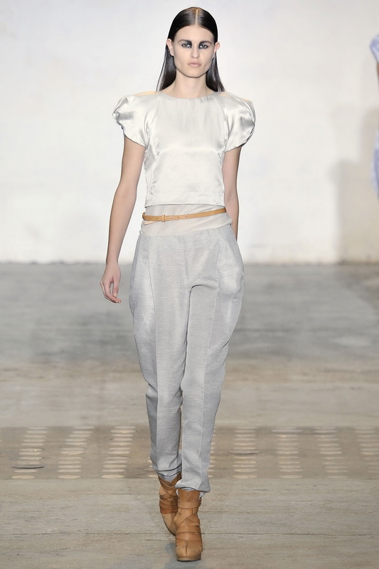 Kris Van Assche 10ĸDƬ