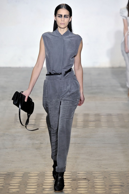 Kris Van Assche 10ĸDƬ