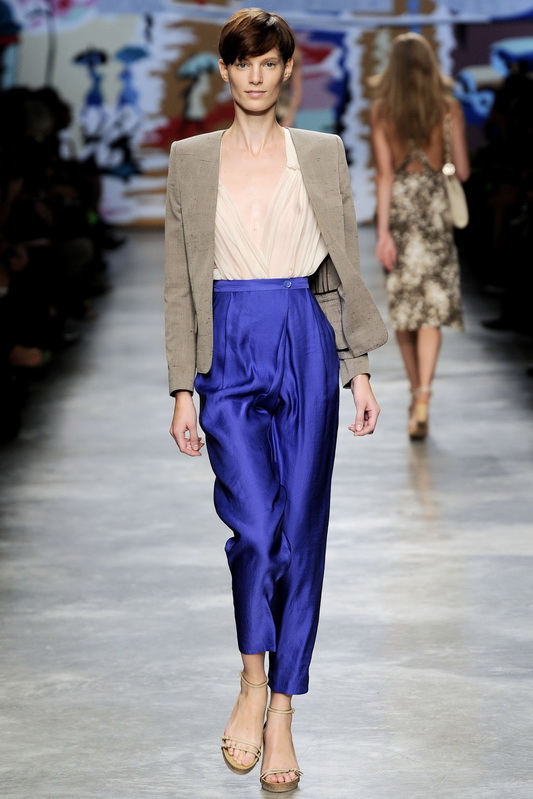 Stella Mccartney 10ĸDƬ